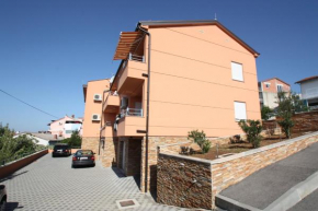 Apartment Ante
